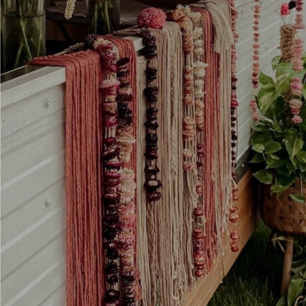 • Handcrafted Macrame Garland •